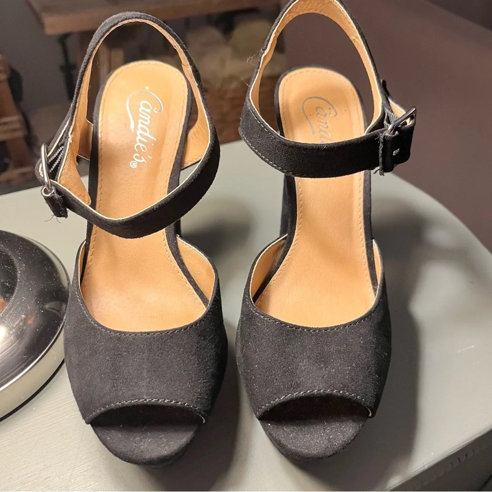 Black Suede Platform Heel Sandals - Women's Candie’s size 7 NWOT buckle straps - Picture 8 of 13